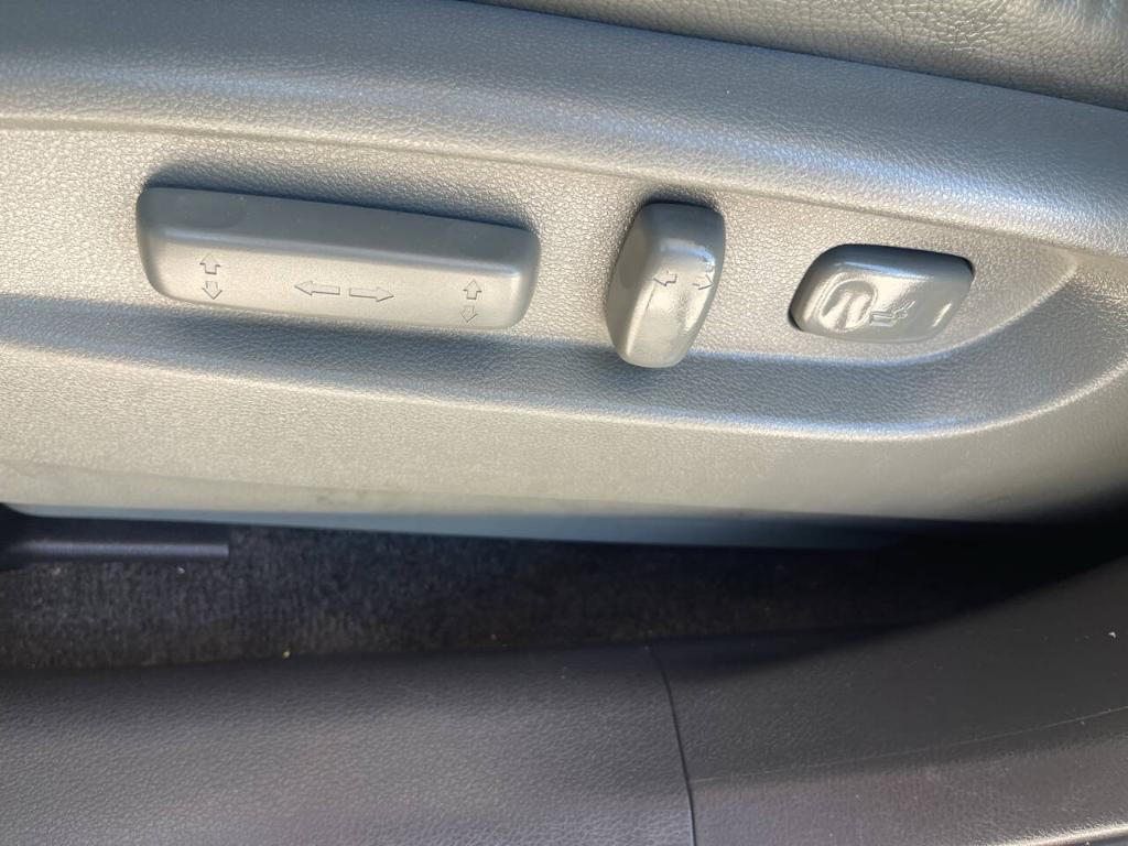 used 2014 Acura MDX car, priced at $10,495