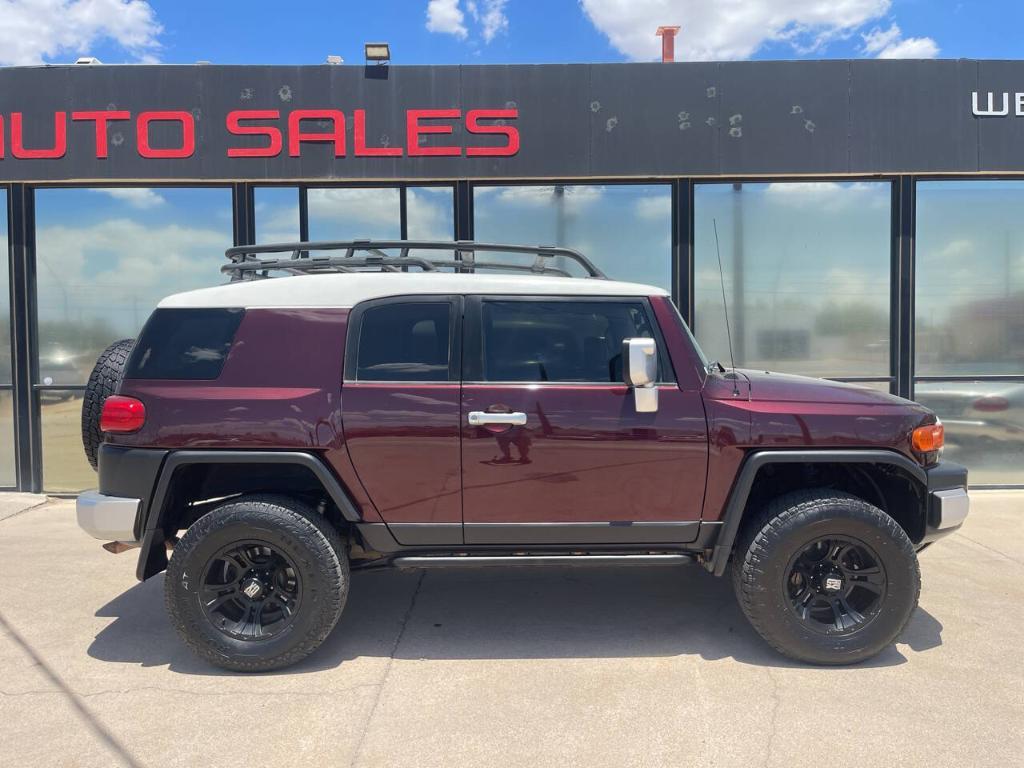 used 2007 Toyota FJ Cruiser car, priced at $12,995
