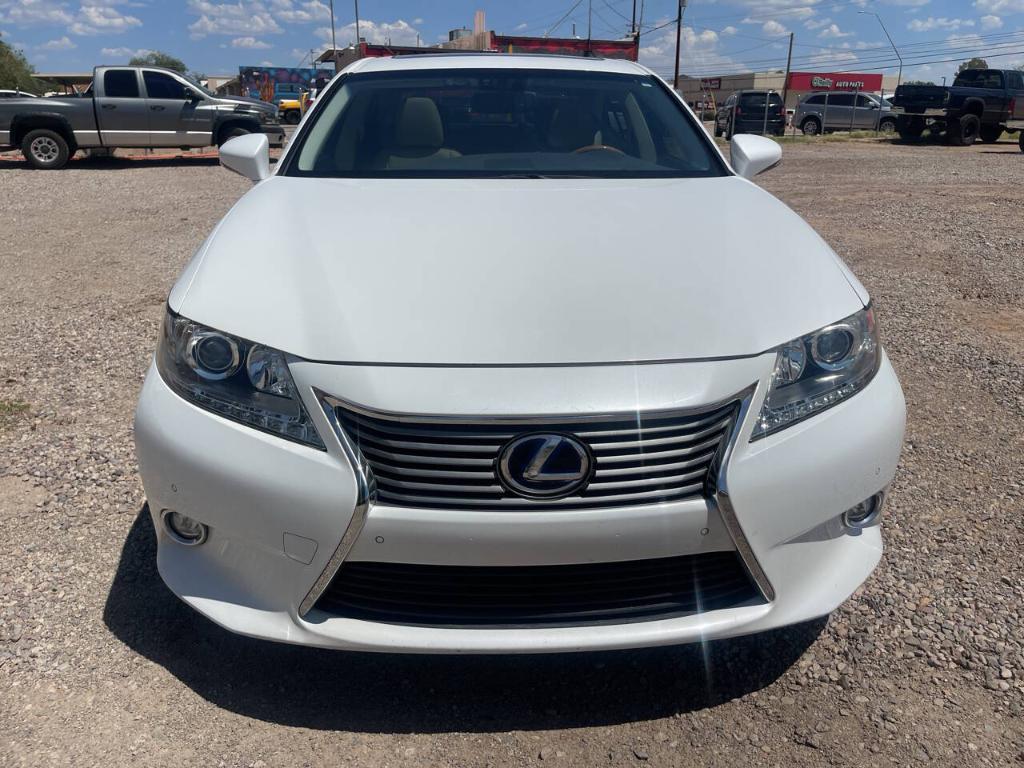 used 2015 Lexus ES 300h car, priced at $15,995
