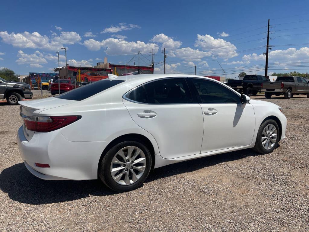 used 2015 Lexus ES 300h car, priced at $15,995