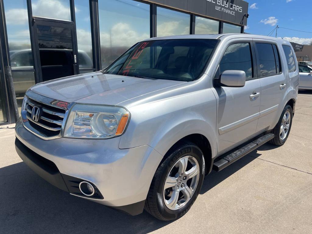 used 2012 Honda Pilot car, priced at $7,995