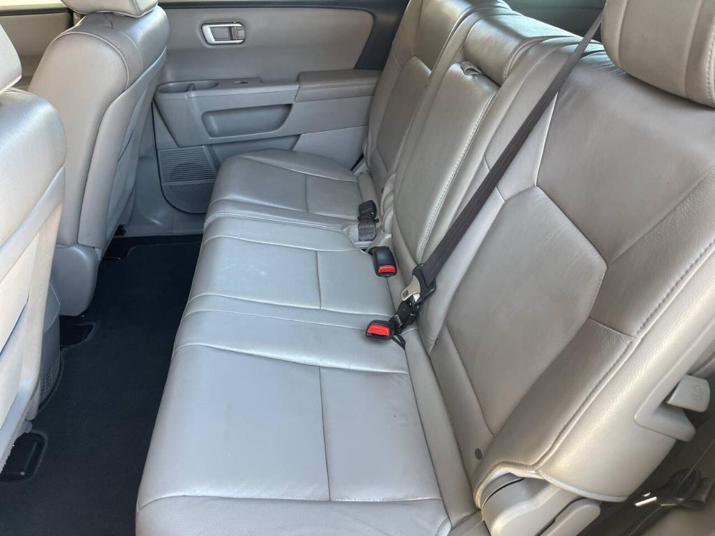 used 2012 Honda Pilot car, priced at $7,995