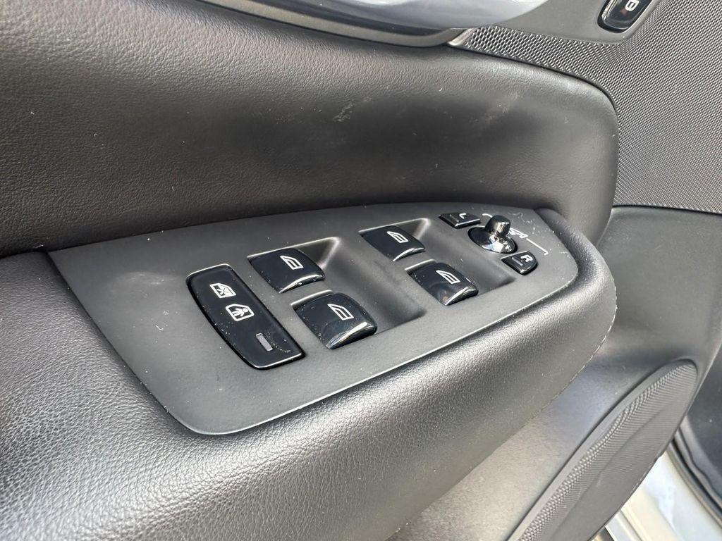 used 2024 Volvo XC90 car, priced at $48,999