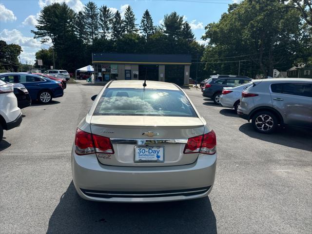 used 2014 Chevrolet Cruze car, priced at $12,999