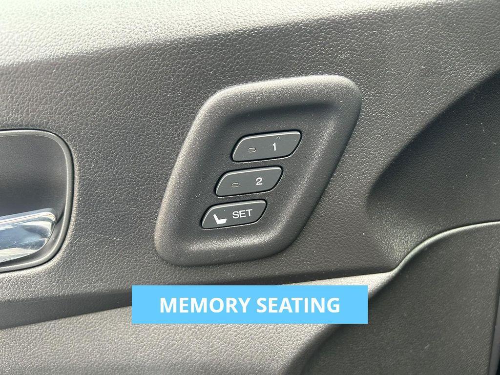 used 2015 Honda CR-V car, priced at $20,999