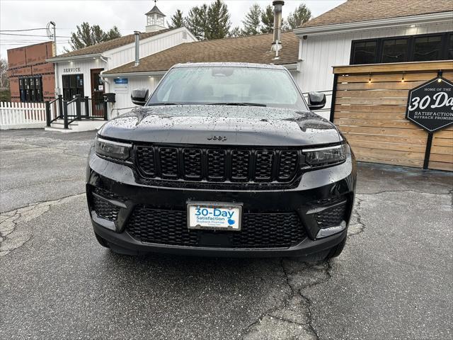 used 2023 Jeep Grand Cherokee car, priced at $38,979