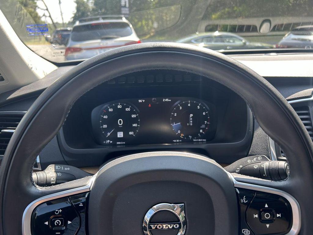 used 2022 Volvo XC90 car