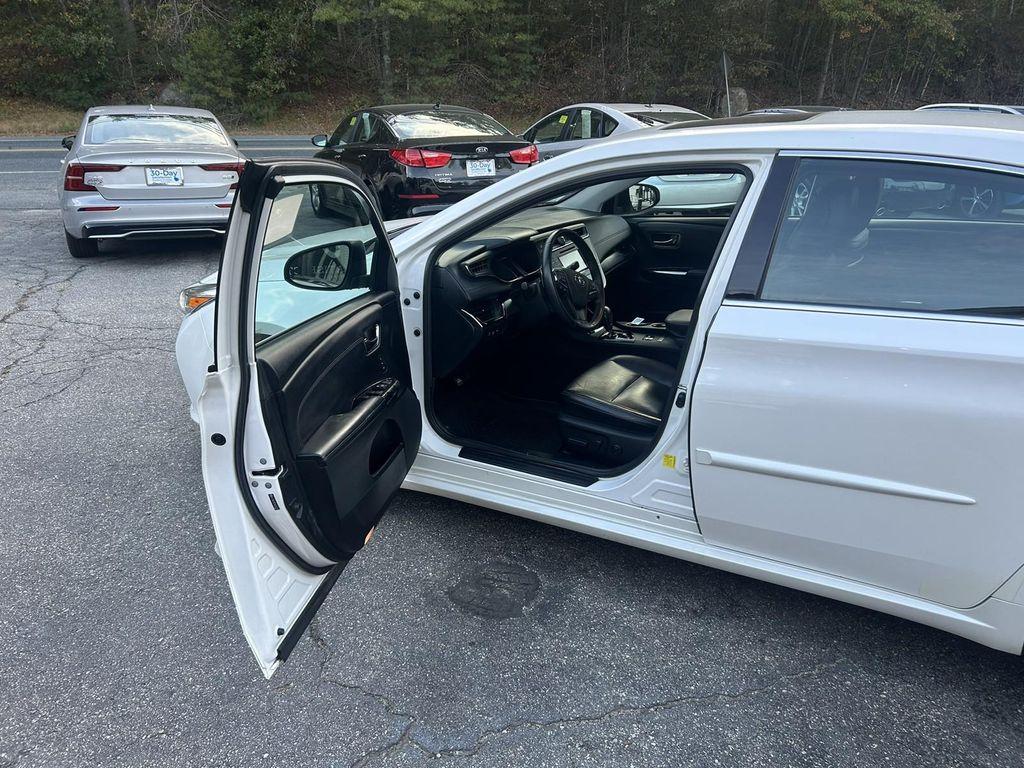 used 2017 Toyota Avalon car