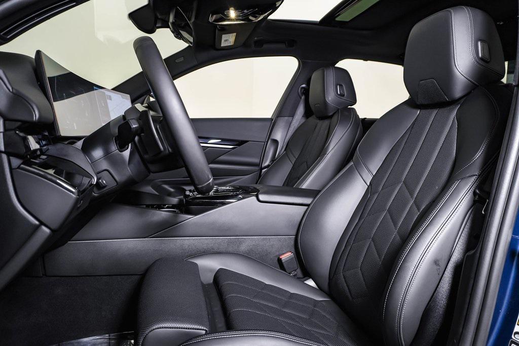 used 2024 BMW 540 car, priced at $57,500