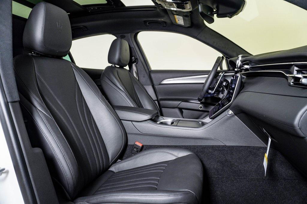 used 2024 Maserati Grecale car, priced at $62,800