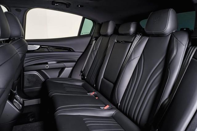 new 2025 Maserati Grecale car, priced at $82,195