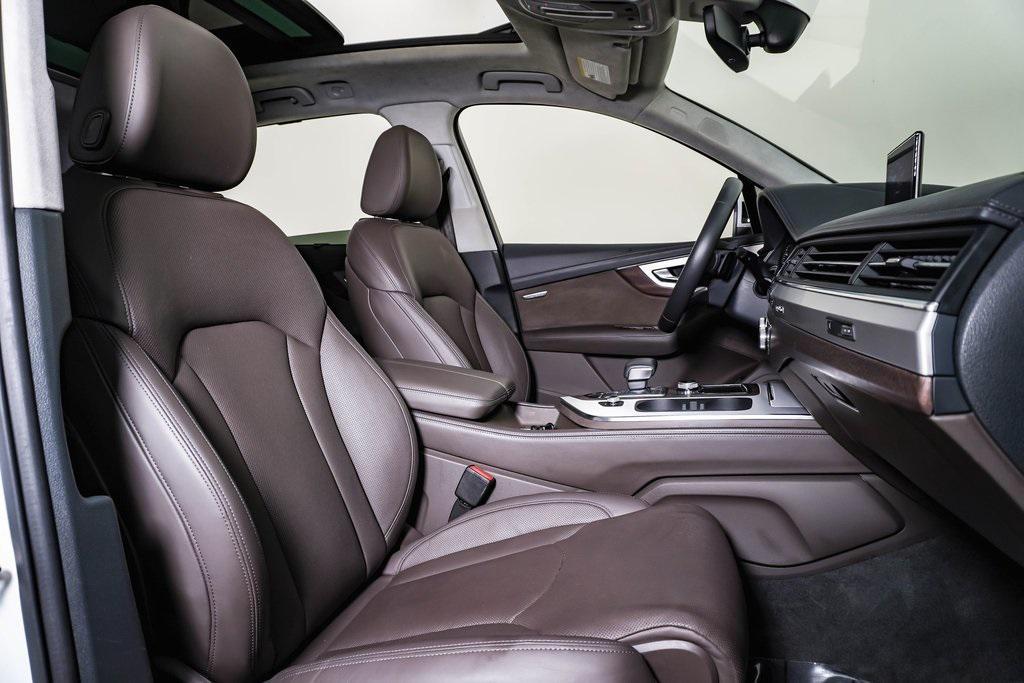 used 2019 Audi Q7 car, priced at $21,800