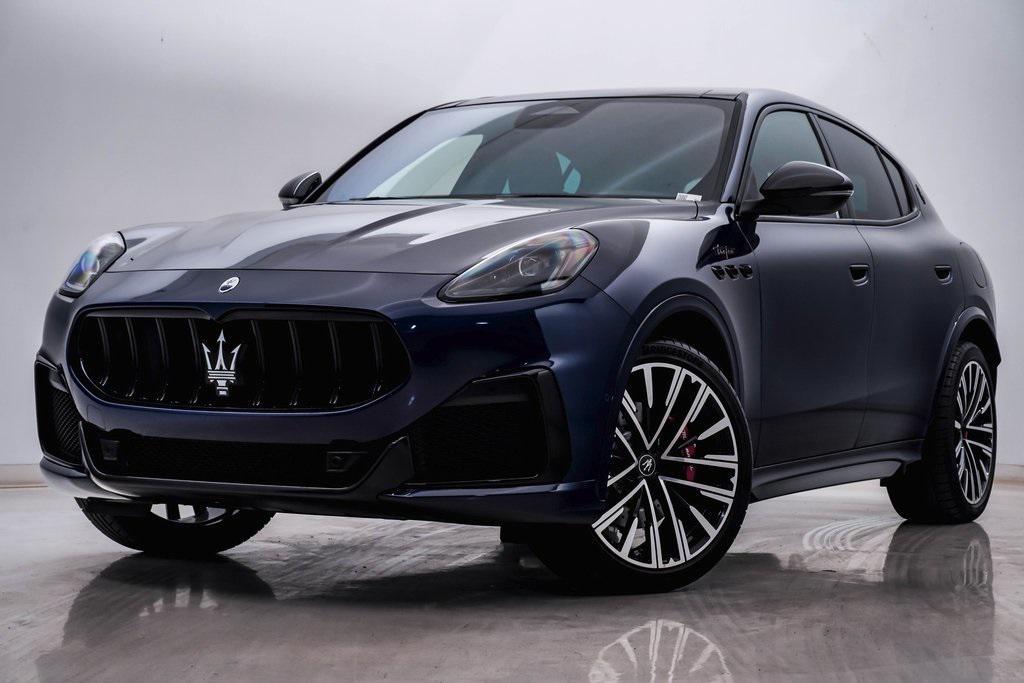 new 2025 Maserati Grecale car, priced at $117,995