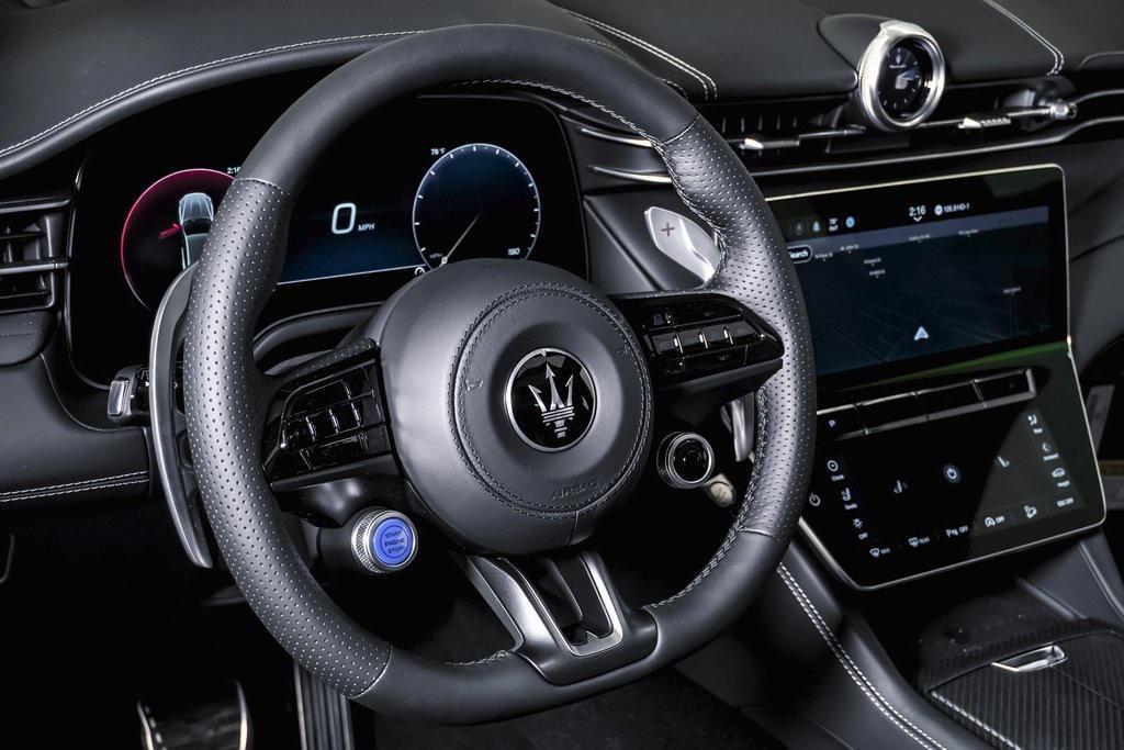 new 2025 Maserati Grecale car, priced at $117,995