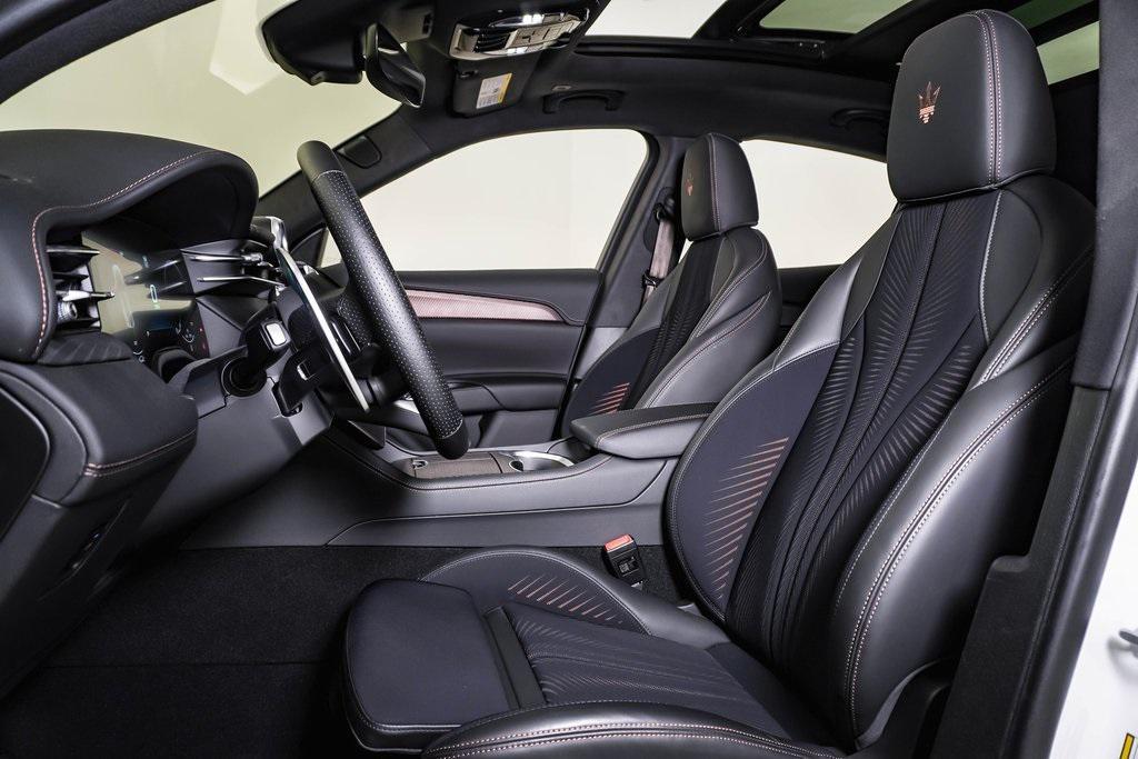 used 2025 Maserati Grecale Folgore car, priced at $100,000