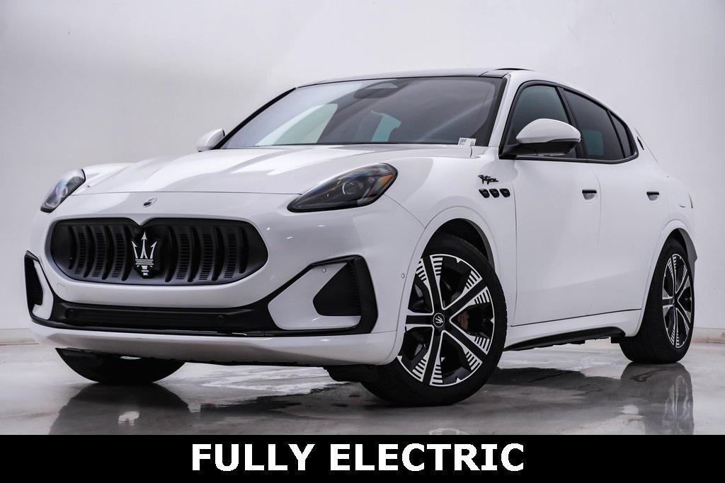 used 2025 Maserati Grecale Folgore car, priced at $85,000