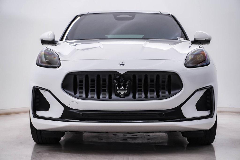 used 2025 Maserati Grecale Folgore car, priced at $100,000