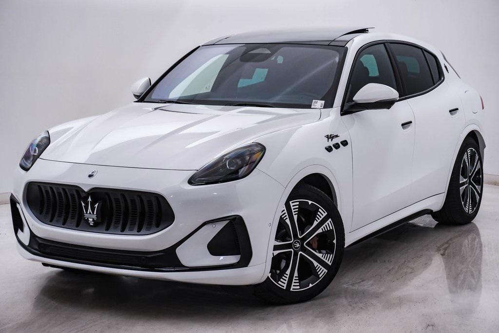 used 2025 Maserati Grecale Folgore car, priced at $100,000