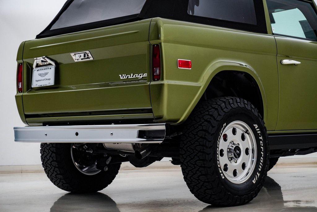 used 2024 Ford Bronco car, priced at $200,000