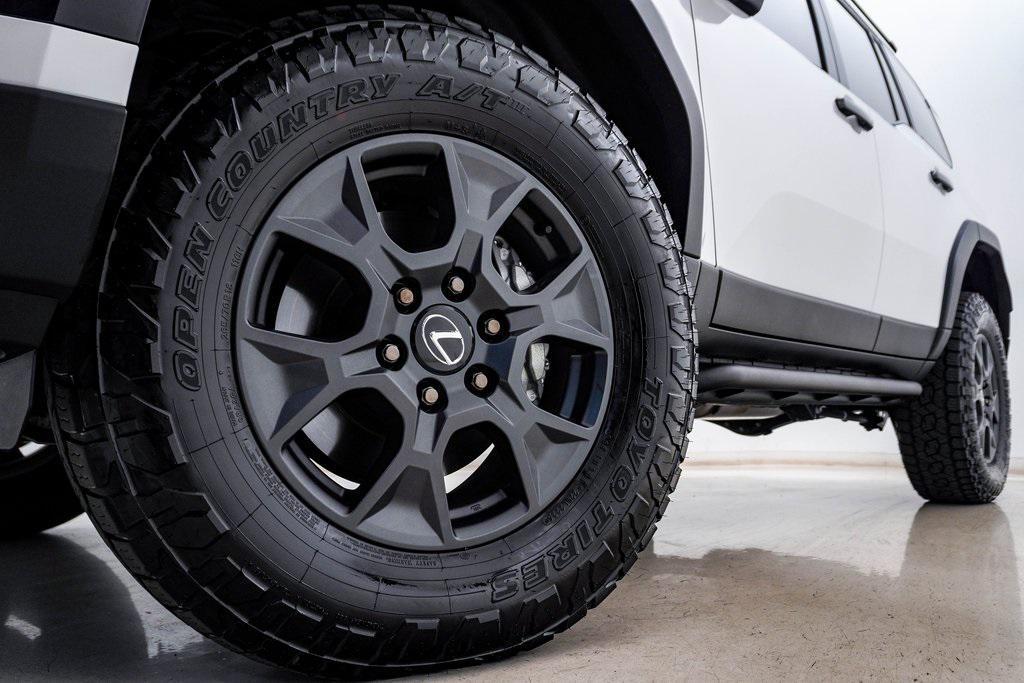 used 2025 Lexus GX 550 car, priced at $89,500