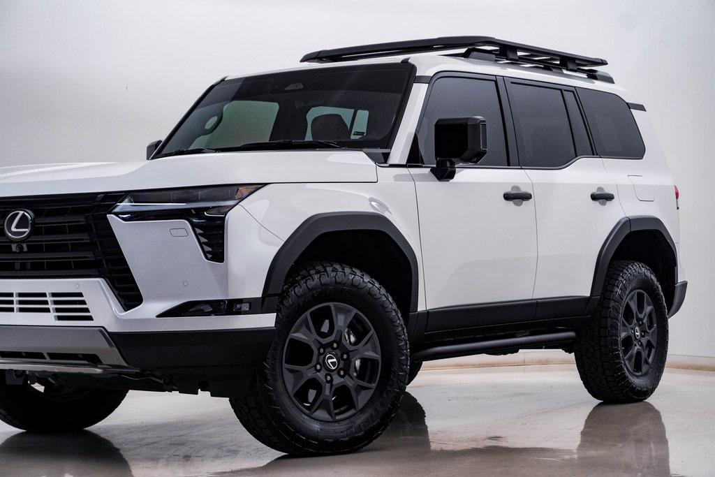 used 2025 Lexus GX 550 car, priced at $89,500