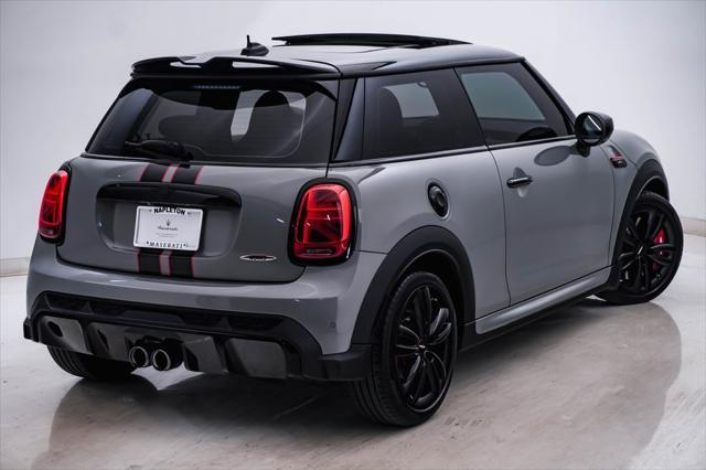 used 2023 MINI Hardtop car, priced at $32,400