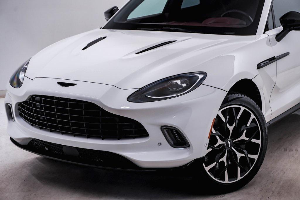 used 2021 Aston Martin DBX car