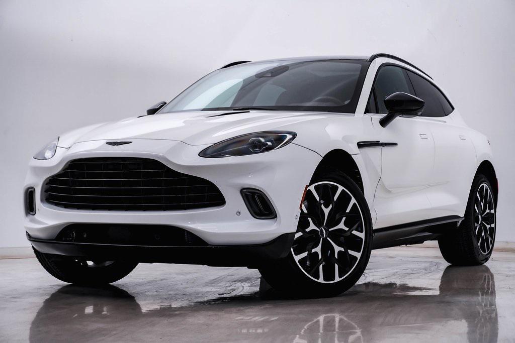 used 2021 Aston Martin DBX car