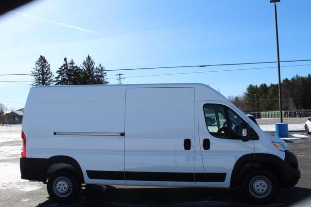 new 2024 Ram ProMaster 2500 car, priced at $52,700