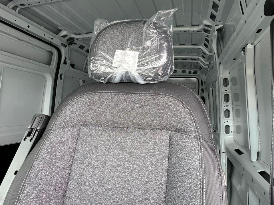 new 2025 Ram ProMaster 2500 car, priced at $50,344