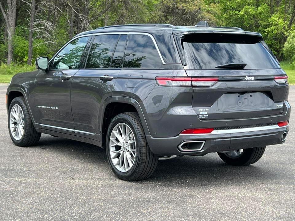 new 2025 Jeep Grand Cherokee car, priced at $54,592