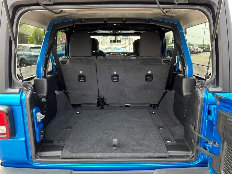 used 2022 Jeep Wrangler Unlimited car, priced at $32,990