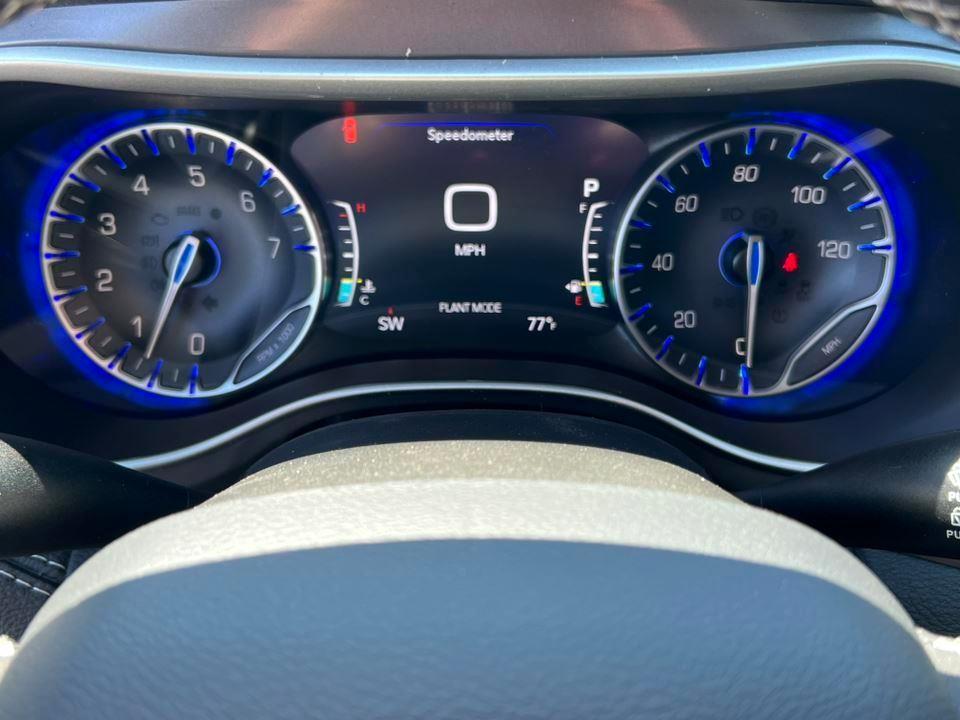 new 2025 Chrysler Pacifica car, priced at $41,525