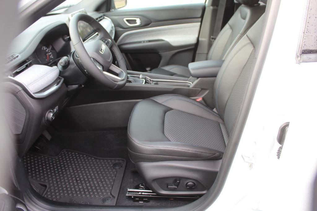 used 2025 Jeep Compass car, priced at $29,940
