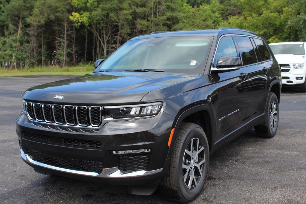 used 2023 Jeep Grand Cherokee L car, priced at $38,590