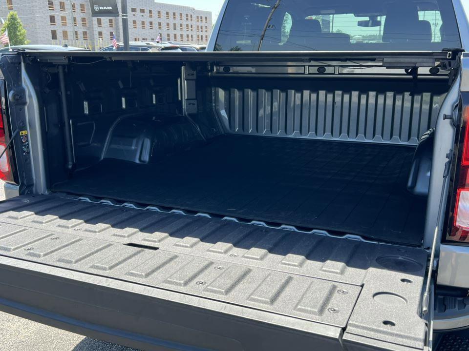 used 2022 GMC Sierra 1500 Limited car, priced at $36,990