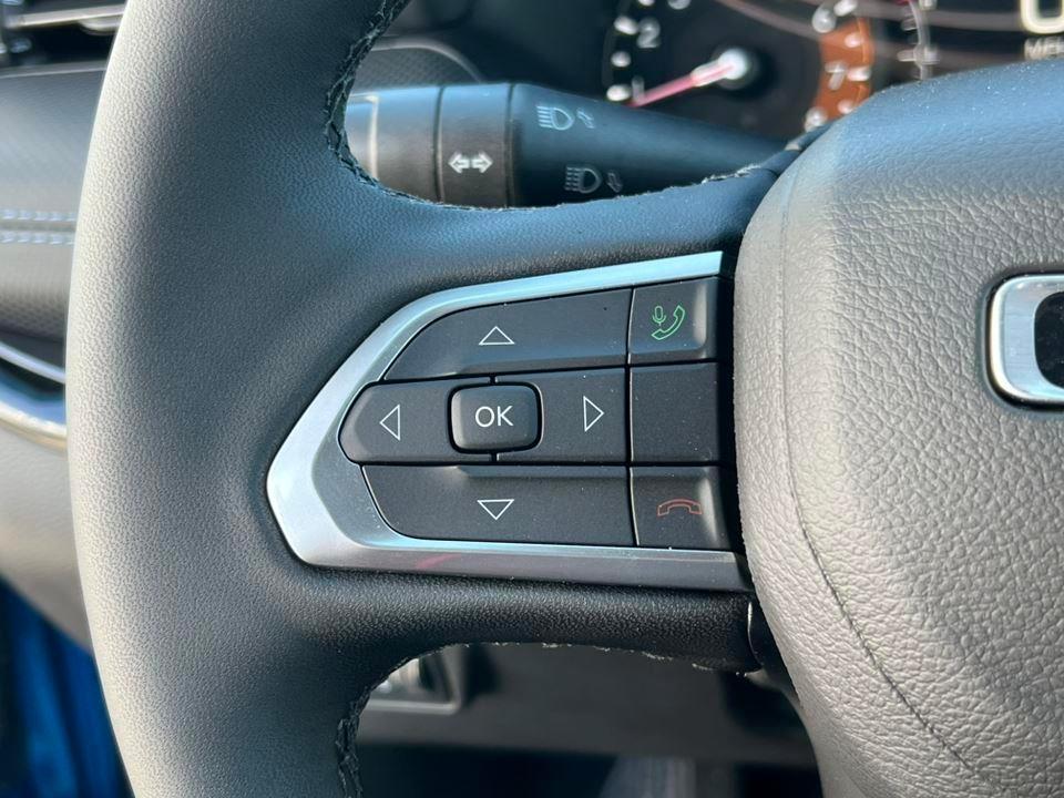 new 2025 Jeep Compass car, priced at $32,424