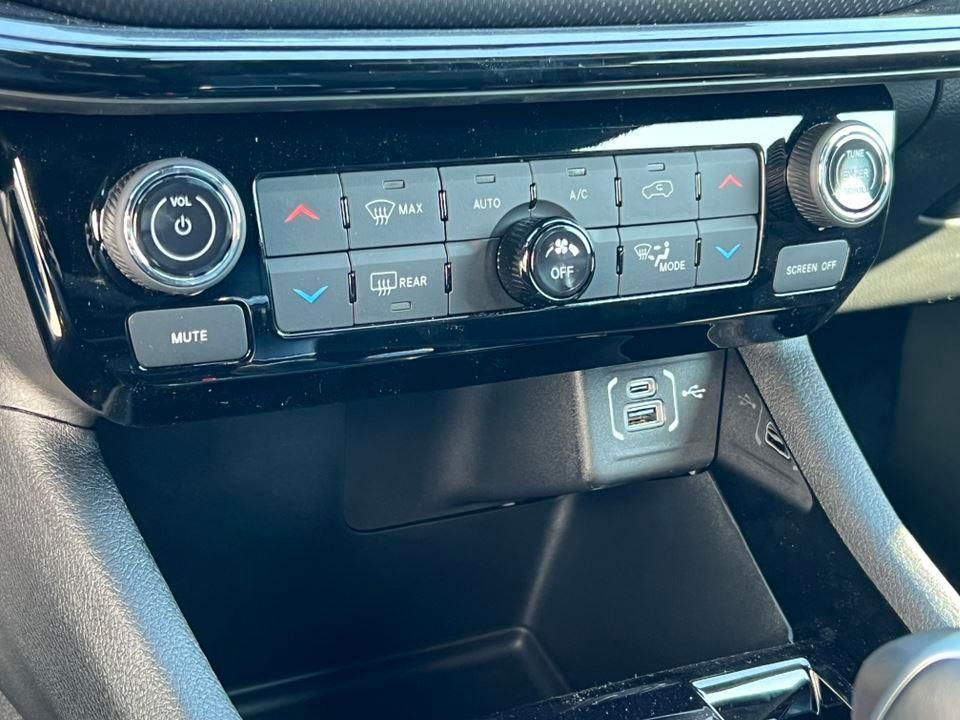 new 2025 Jeep Compass car, priced at $32,424