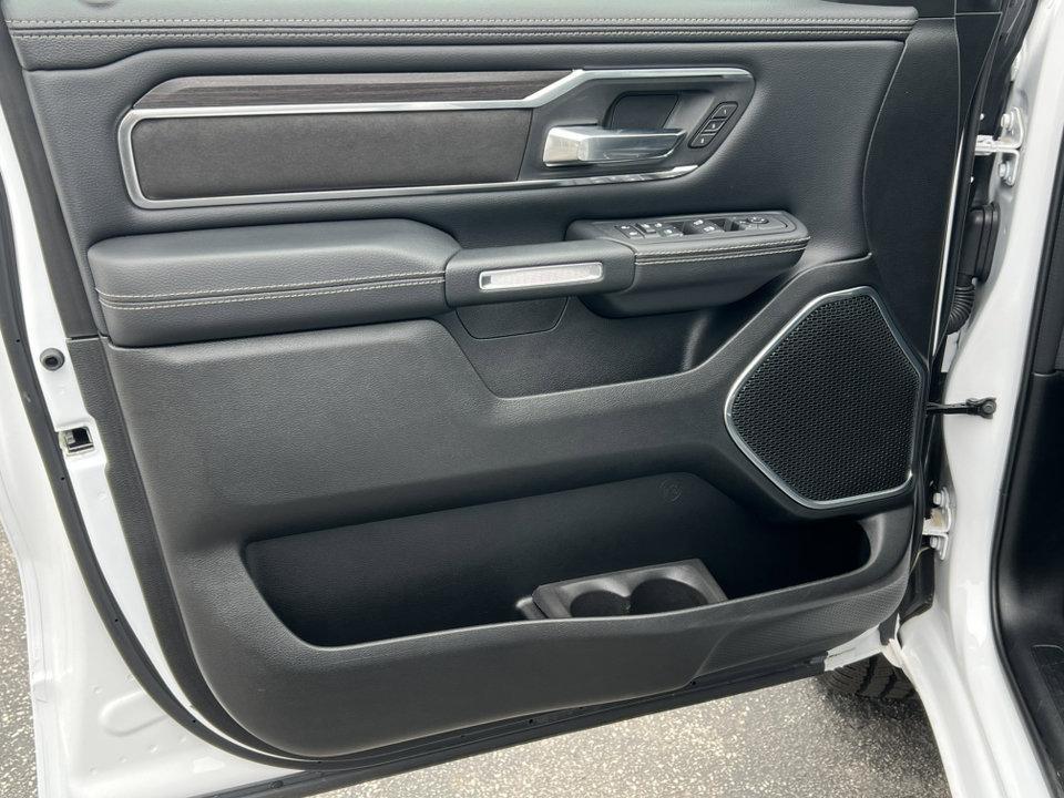 new 2025 Ram 1500 car, priced at $66,656