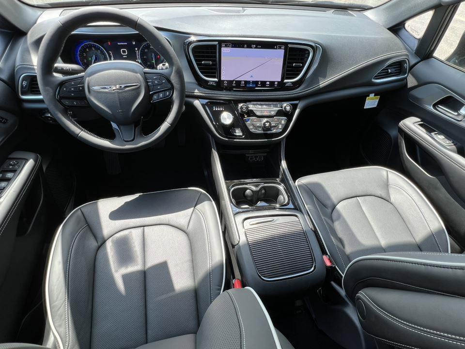 new 2025 Chrysler Pacifica car, priced at $49,614