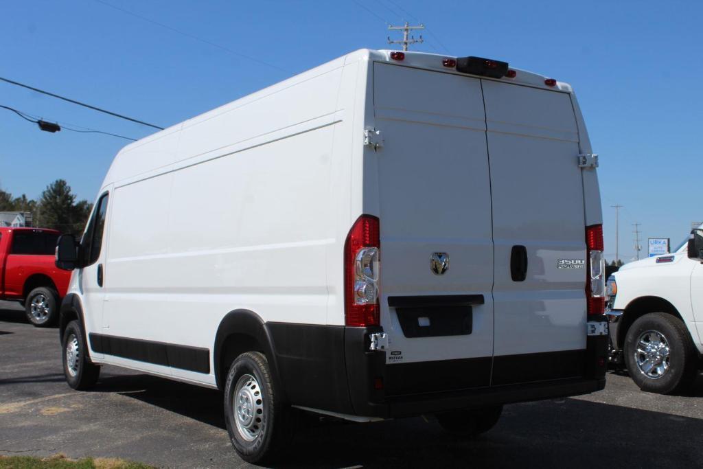 new 2024 Ram ProMaster 3500 car, priced at $50,954