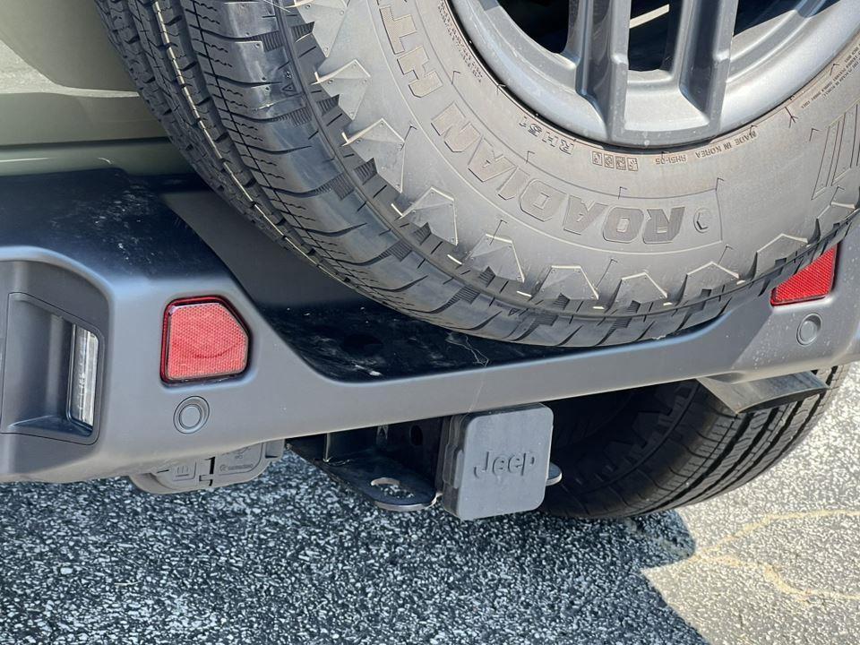 used 2025 Jeep Wrangler car, priced at $39,590