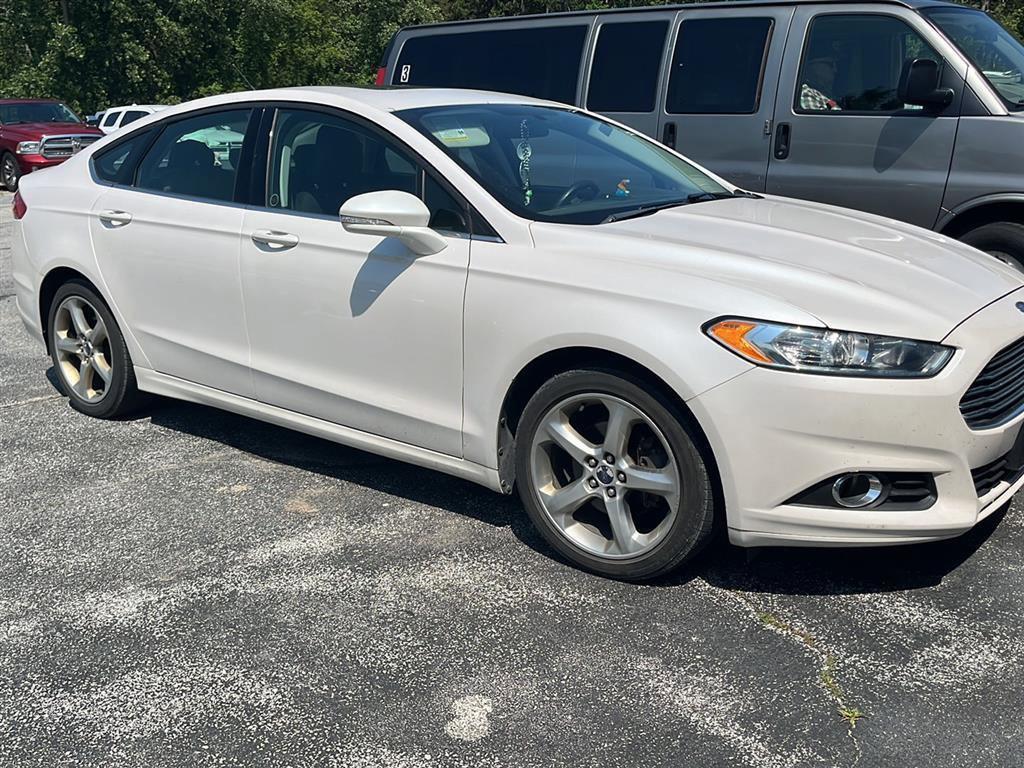 used 2016 Ford Fusion car, priced at $11,490