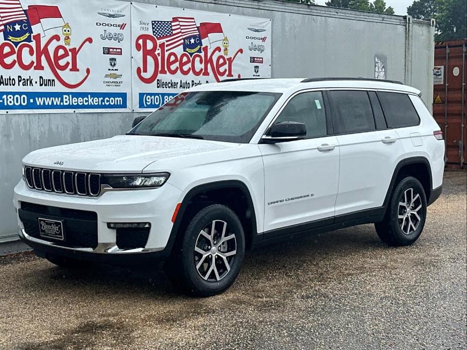 new 2024 Jeep Grand Cherokee L car, priced at $52,245