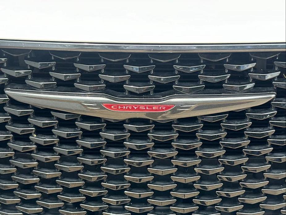 used 2022 Chrysler 300 car, priced at $32,456