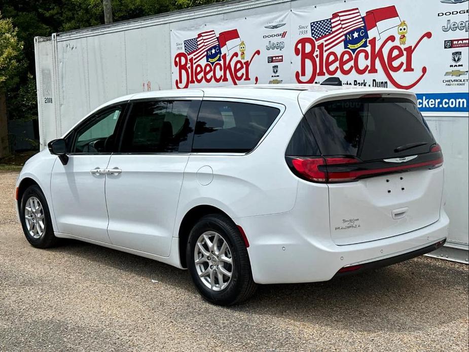 new 2024 Chrysler Pacifica car, priced at $50,190