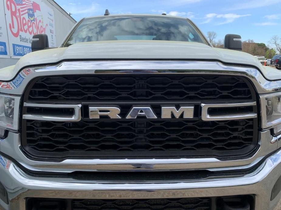 new 2024 Ram 2500 car, priced at $55,925
