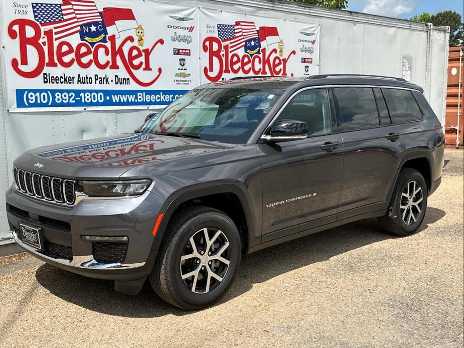 new 2024 Jeep Grand Cherokee L car, priced at $60,528