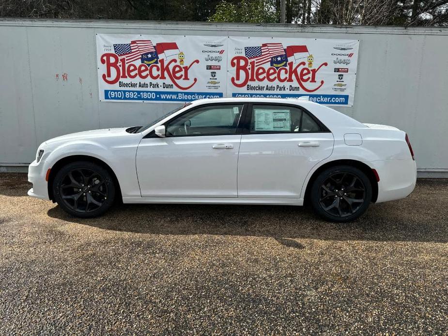 new 2023 Chrysler 300 car, priced at $48,816