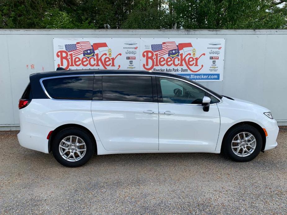 new 2023 Chrysler Pacifica car, priced at $48,900